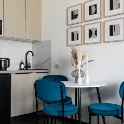 Фото Отель MyHome YourHome (МайХоум ЙоХоум) на Фарфоровской улице