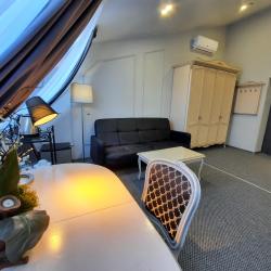 Номер стандарт бизнес с 1 двуспальной кроватью