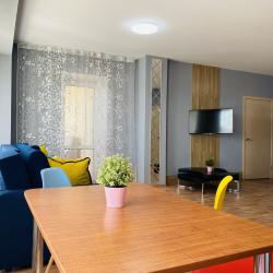 Фото Отель InnHome Apartments (ИннХоум) на проспекте Свердловский