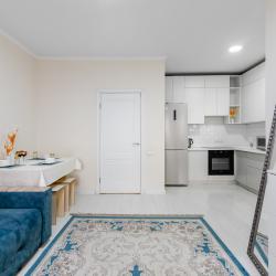 Фото Отель Meridian Apartments (Мередиан Апартментс) на улице Мукагали Макатаева 131 корпус 7
