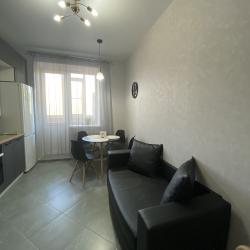 Фото Апартаменты на улице Ждановская 1