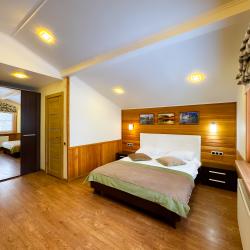 Комната Бизнес