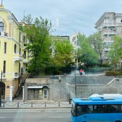 Фото Апартаменты на улице Алеутская 12А