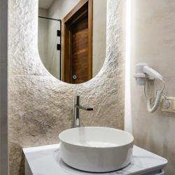 Виктория Плаза — 39b2049811d1a3e844849ad87557201e