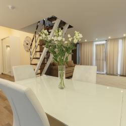 Фото Отель Luxury (Лакшери)