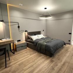 Фото Отель Новая лучшая в городе 3-комнатная квартира