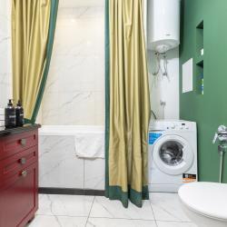 Фото Апартаменты VIZIT (Визит) на улице Аделя Кутуя 110Б