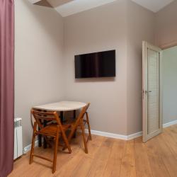 2-комнатные апартаменты улучшенные Южных культур 5 кв.21