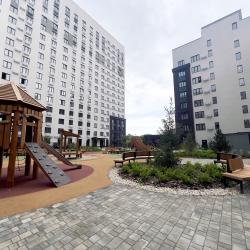 2-комнатные апартаменты стандарт в центре Тюмени с живописным прудом