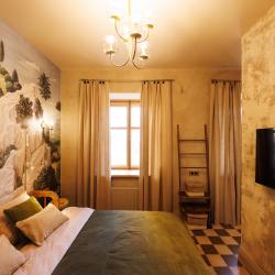 Номер студия премиум Олива