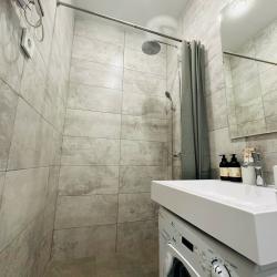 Фото Апартаменты на улице Алеутская 12А