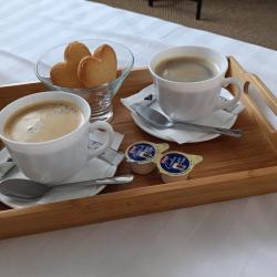 Фото Отель Жуков