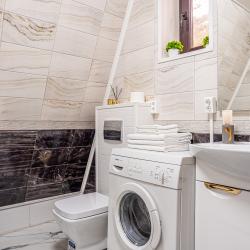 Фото Отель Просторный коттедж с беседкой