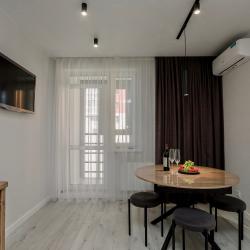 Фото Апартаменты Privi House на Конструктора Калашникова 21