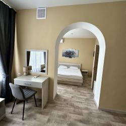 Фото Отель 104 комнаты