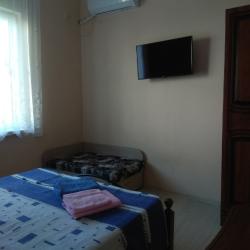 Комната эконом с 1 двуспальной кроватью