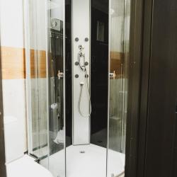 Номер люкс с 1 двуспальной кроватью