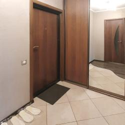 Апартаменты улучшенные Владивосток, ул. Адмирала Кузнецова, 49, кв. 90