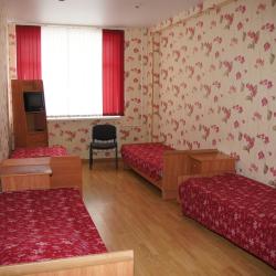 Кровать в 4-местном общем номере (общие удобства на этаже)