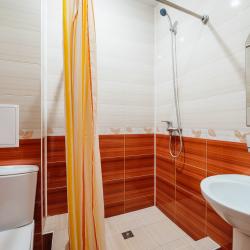 Номер комфорт с 1 двуспальной кроватью и балконом