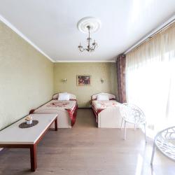 Номер студия с 2 односпальными кроватями
