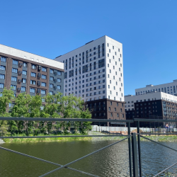 2-комнатные апартаменты стандарт в центре Тюмени с живописным прудом