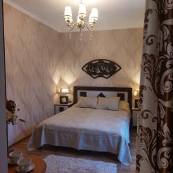 2-комнатные апартаменты люкс улица Боткинская, дом 15А, город Ялта, городской округ Ялты, Республика Крым