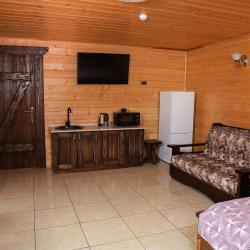 4-местный номер улучшенный в новом домике