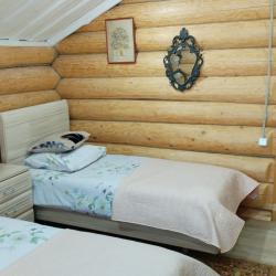 Номер стандарт с 2 односпальными кроватями (мансарда)