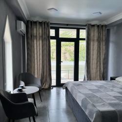 Номер стандарт улучшенный с 1 двуспальной кроватью