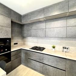 4-комнатные апартаменты улучшенные с балконом