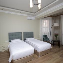 Фото A Hotel Yerevan (А Отель )