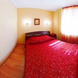 Комната стандарт с 1 двуспальной кроватью