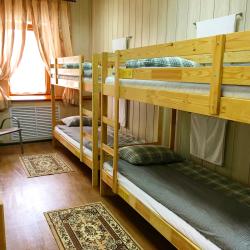 Кровать в 4-местном общем номере