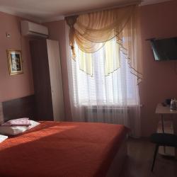 Фото Отель Кристалл