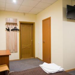 Номер стандарт с 1 двуспальной кроватью