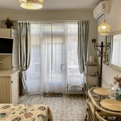 2-х местный номер Средиземноморский с 1 двуспальной кроватью