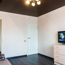 Фото Апартаменты на улице Сурикова 50