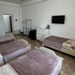 Комната стандарт с 4 односпальными кроватями