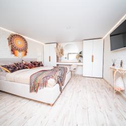 Фото Апартаменты SVlакшми Home на улице Пригородная