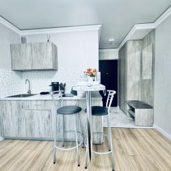 Фото Отель Vegas apartments (Вегас апартментс) на улице Бурнаковская 109