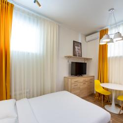 Cтудия (на цокольном этаже)