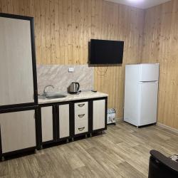 Коттедж улучшенный с 4 односпальными и 2 двуспальными кроватями