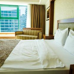 Фото Отель Diplomat Hotel & Business Center (Дипломат и Бизнес и Центр)
