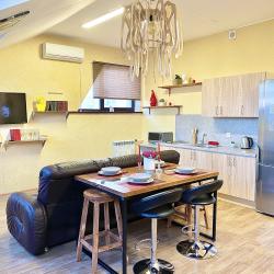 Фото Отель Rental Family Rooms (Рентал Фэмили) на Детском переулке