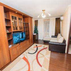 Фото Апартаменты на улице Зверева 37