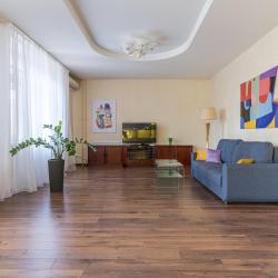 3-комнатные апартаменты улучшенные с 2 двуспальными кроватями