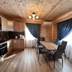 Фото Отель Коттедж Оранжерейка 166