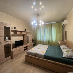 Фото Отель AlexHome (АлексХоум) на улице 9 Мая 12А