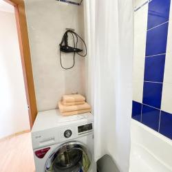 Фото Апартаменты на проспекте 50-летия Октября